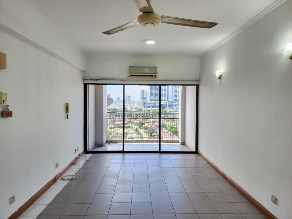 Located at the Heart of PJ. Near UM & University Malaya Medical Centre
