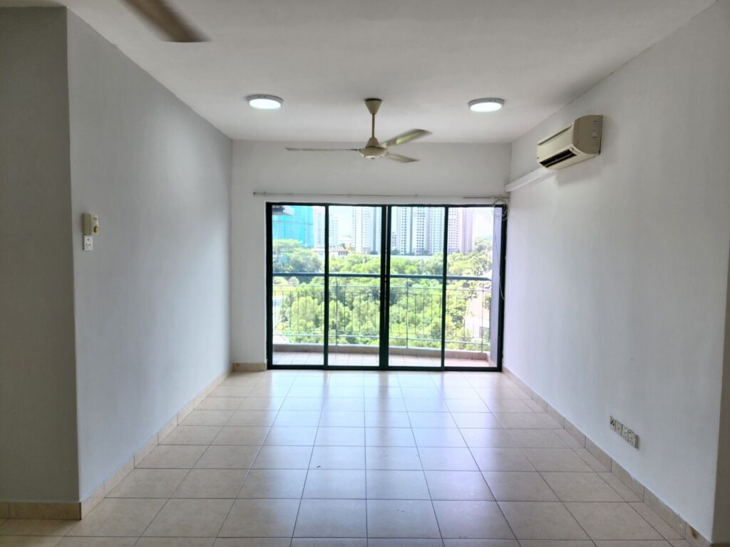 Changkat View For Rent. Semi Furnished. Clean, Well Kept, Great View.