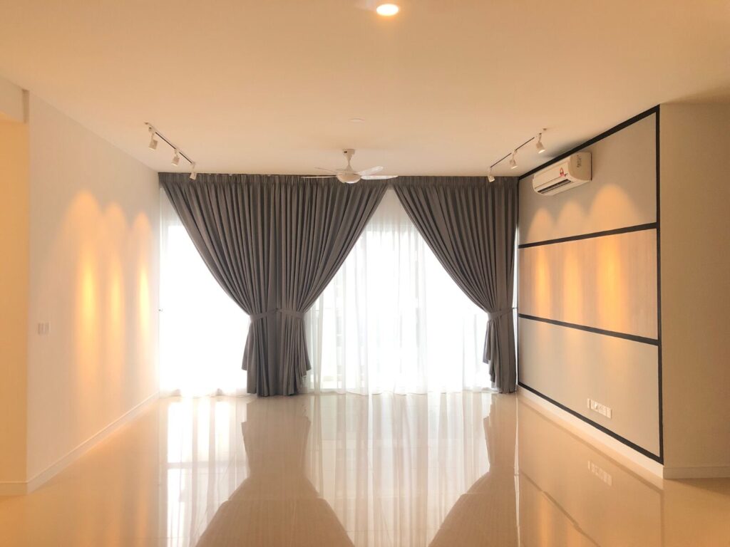 Nice Unit. Great Istana View with No Highway & Construction Noise.