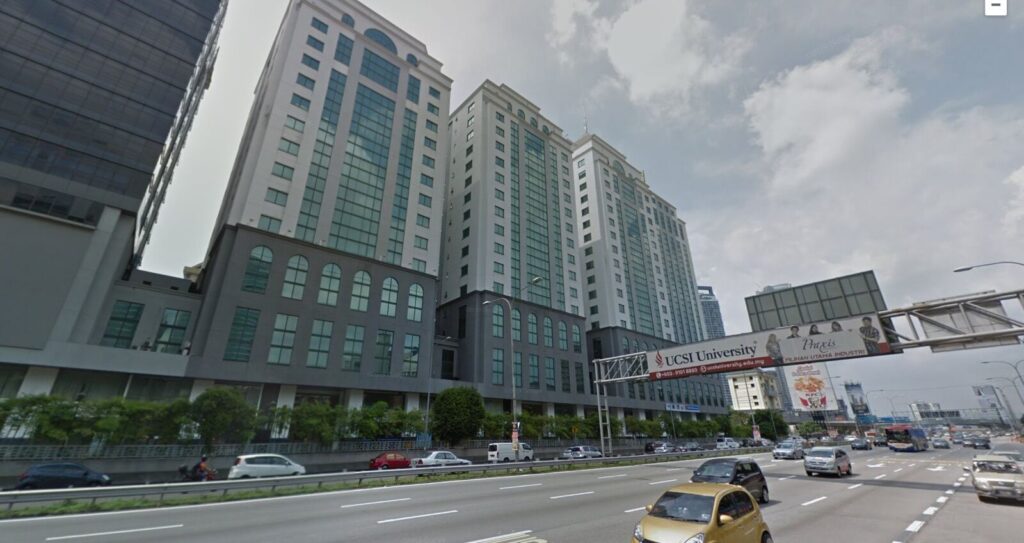 Below Market Price, Strategic location, 5 minute walks to LRT Kerinchi